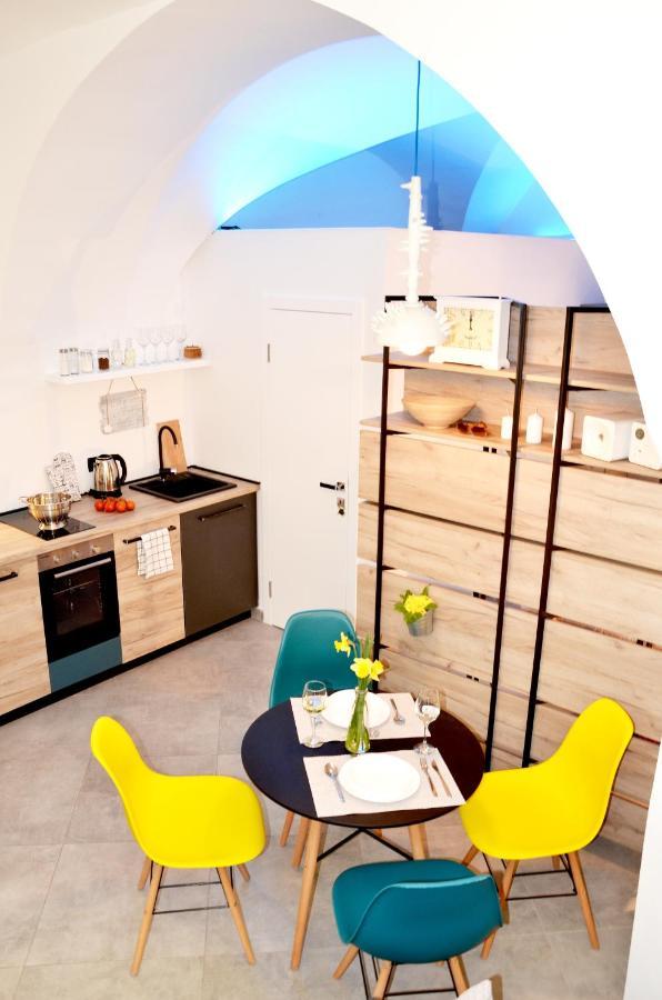 Studio Apartment Surf By The Sea Opatija Exterior foto